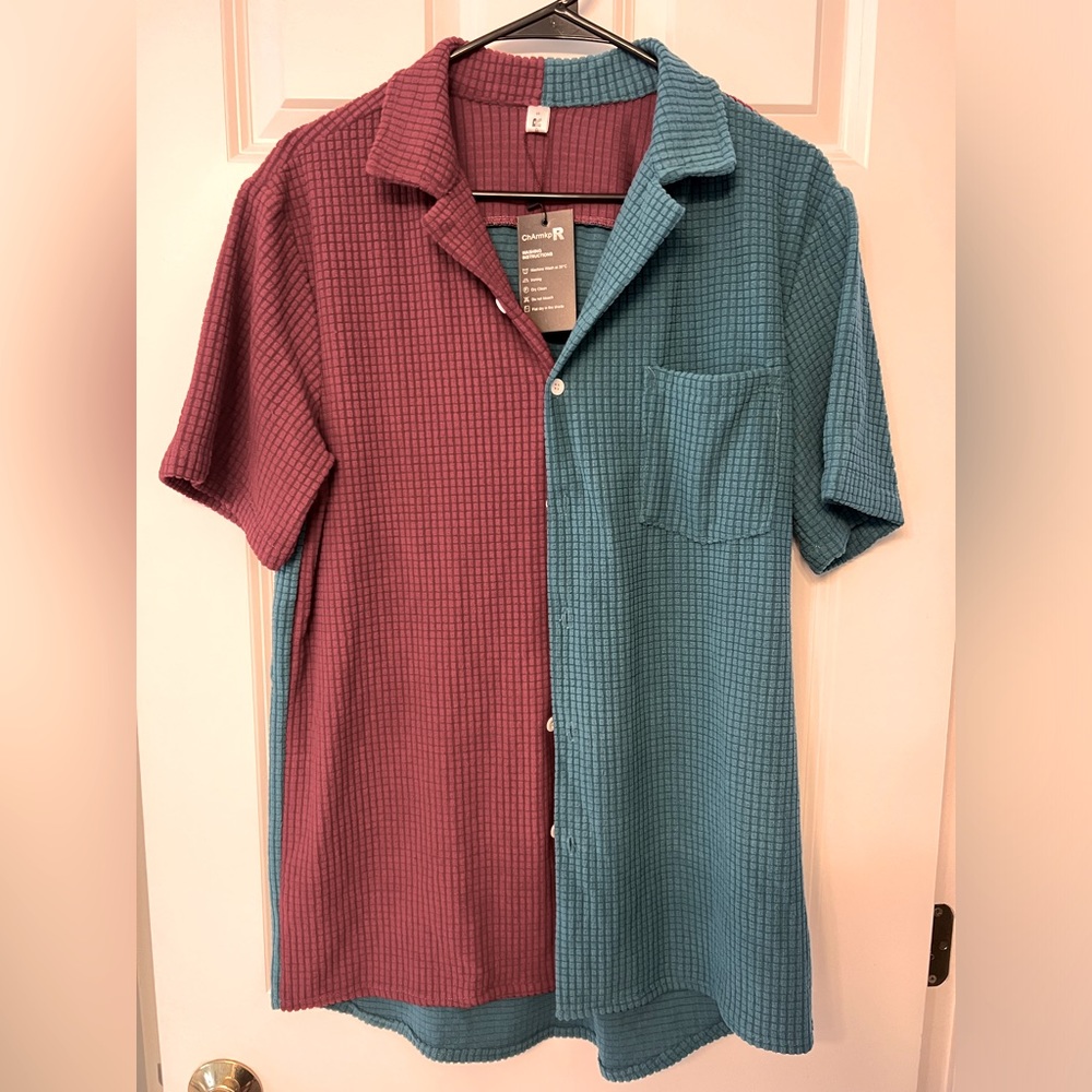 ChArmkp Men’s Button Up, Small, NWT